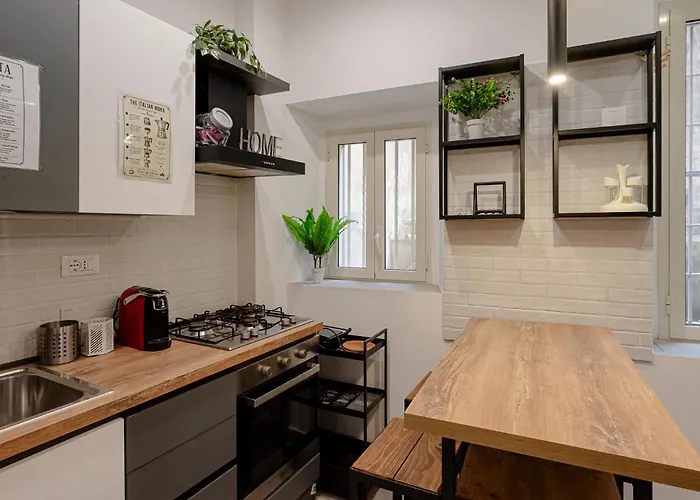 Ruggieri Roma-metro C A 4 Fermate Dal Colosseo Bed and breakfast 4*